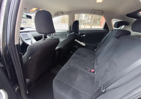 Toyota Prius cena 38500 przebieg: 192000, rok produkcji 2012 z Warszawa małe 46